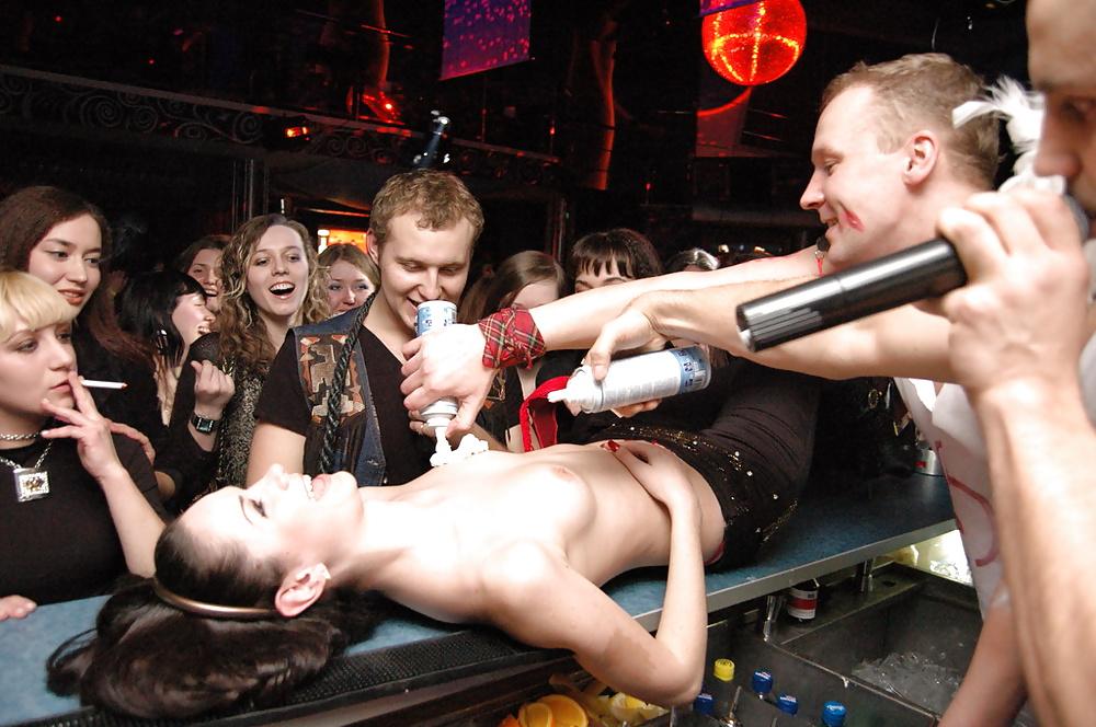 25P Club 86 orgy