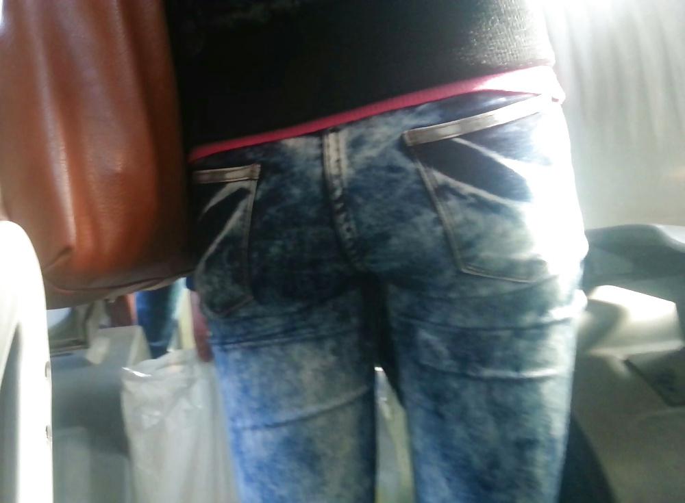 25P Spy sexy women old + young ass in bus and tram romanian
