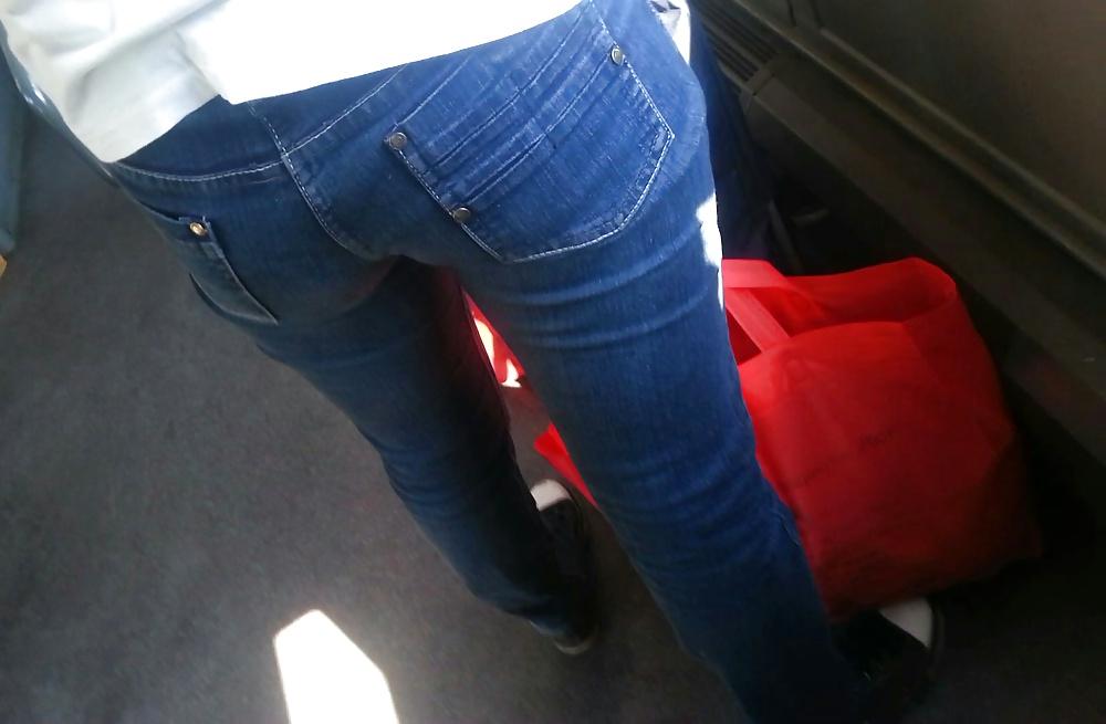 25P Spy sexy women old + young ass in bus and tram romanian