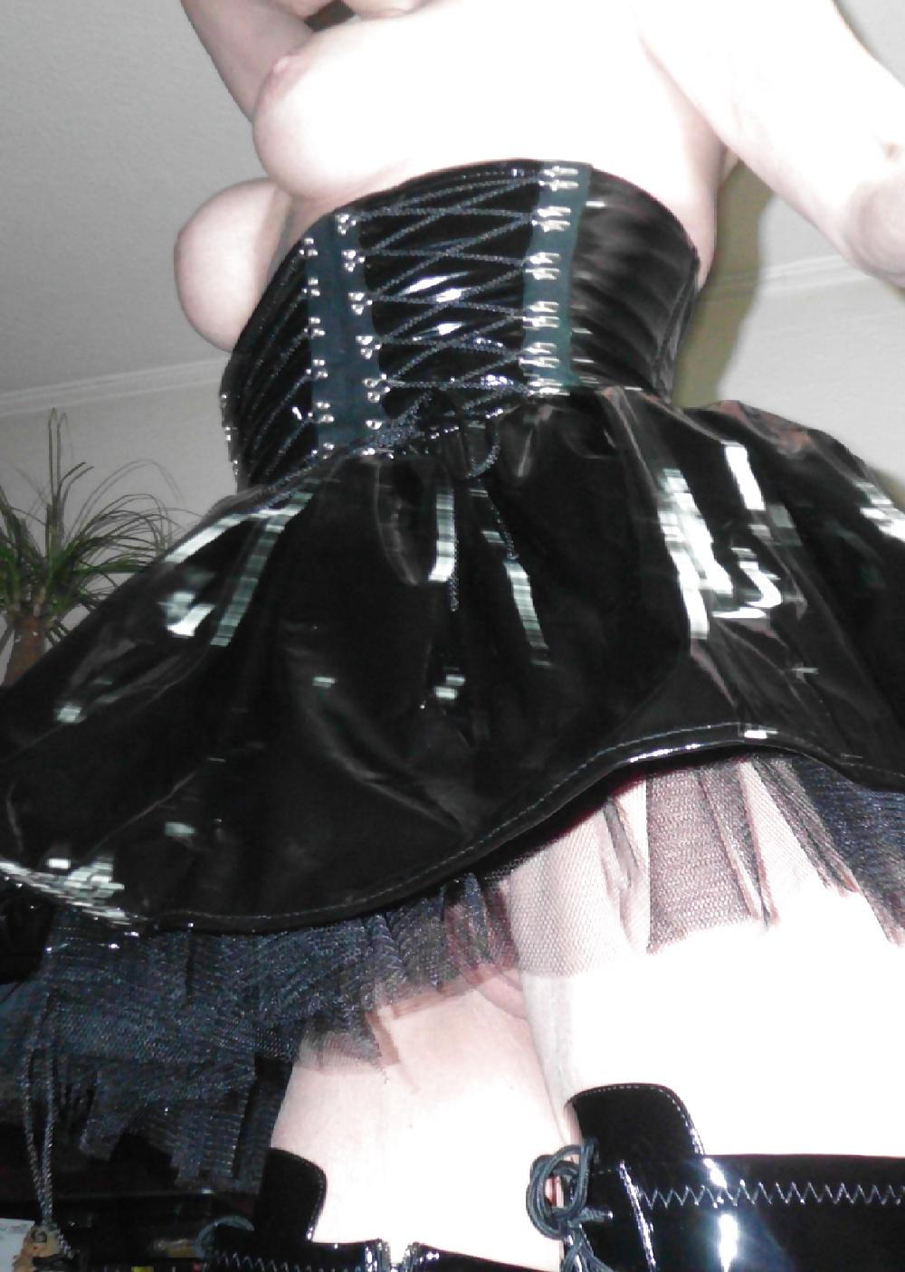 7P Ich in Lack und Latex