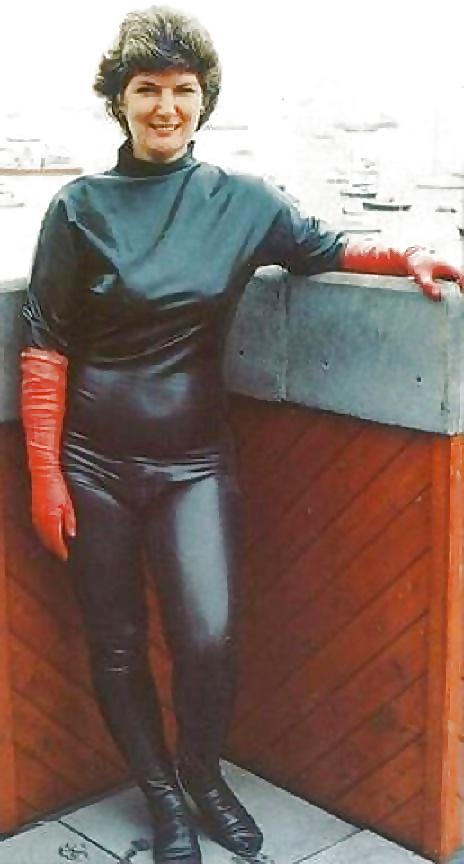 14P Sexy teen moms leather latex upload helle