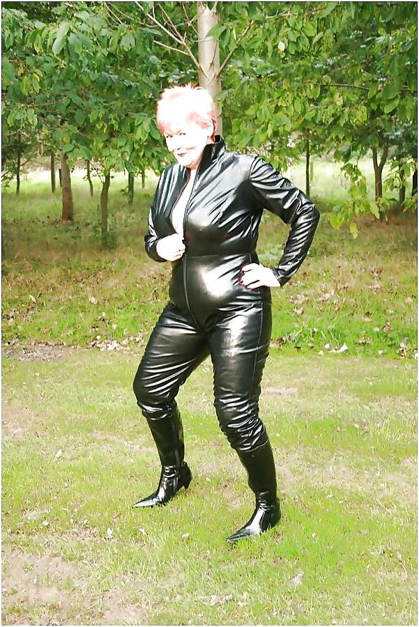 25P BBW femdom