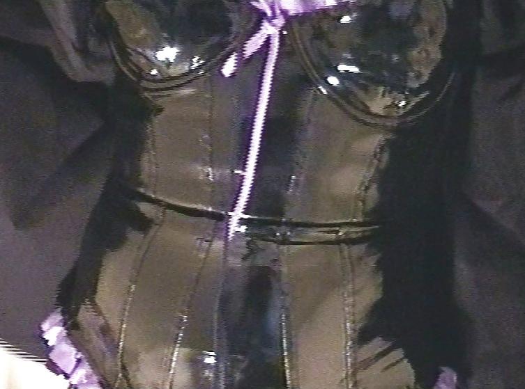 7P Suzy in Latex