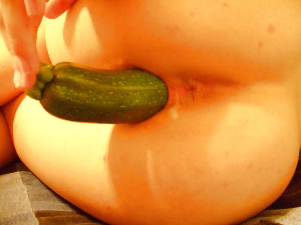 25P Slutwife Brynn