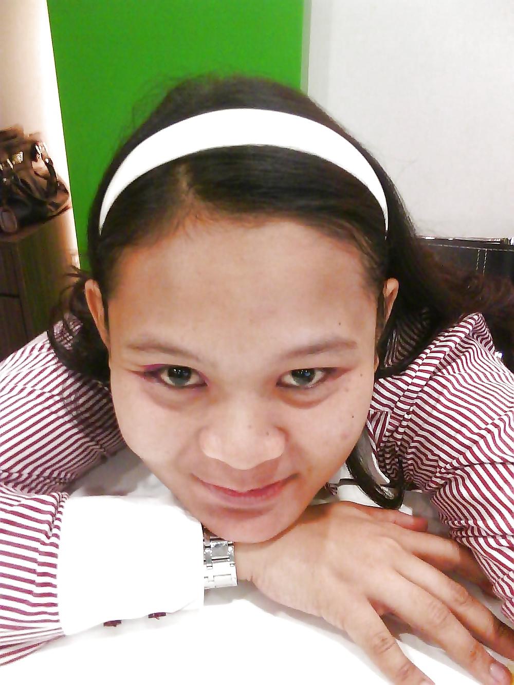 6P Malay- awek tetek besar depan webcam
