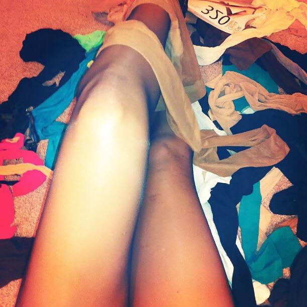 25P I love pantyhose, stocking and Nylon !