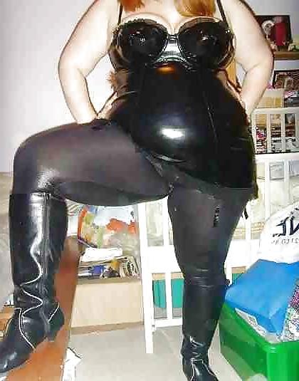 10P Leather-Latex-PVC: Skin Tight #62