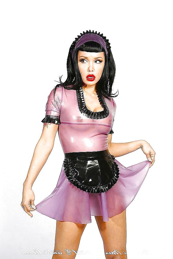 10P Leather-Latex-PVC: Skin Tight #51