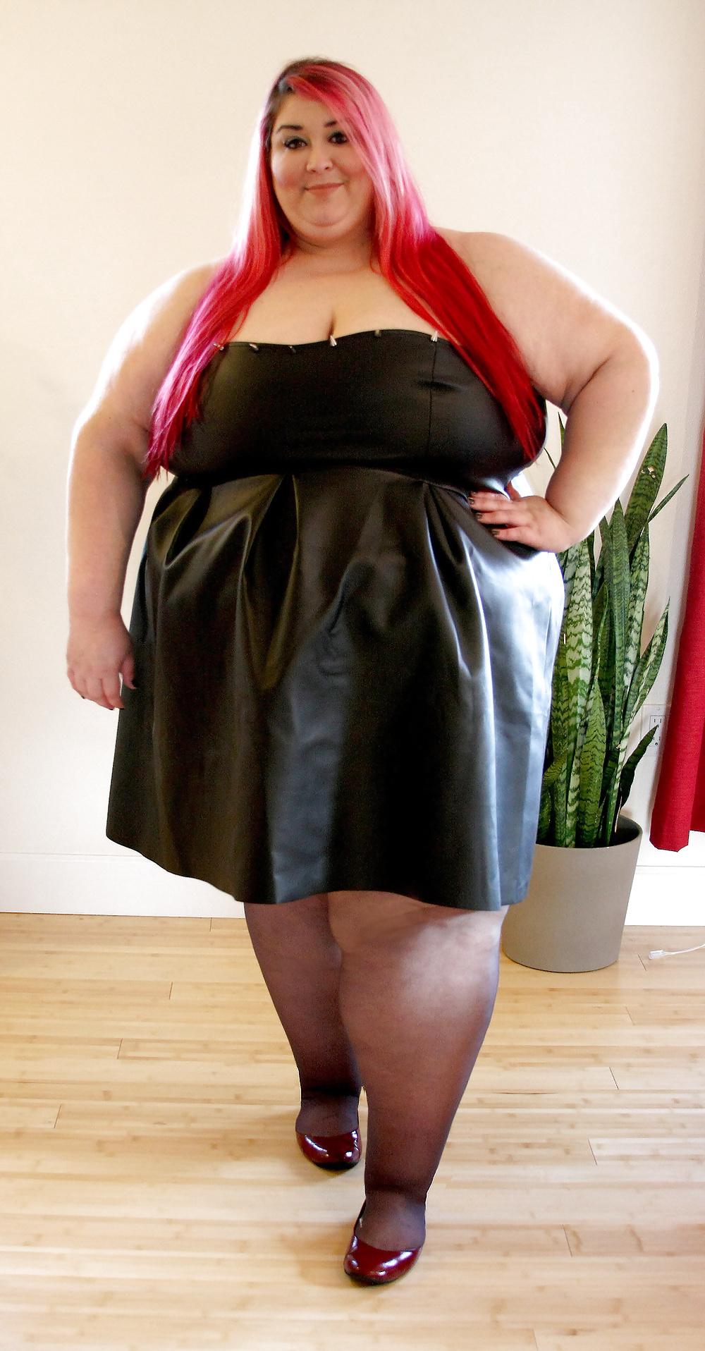 10P Leather-Latex-PVC: Skin Tight #49