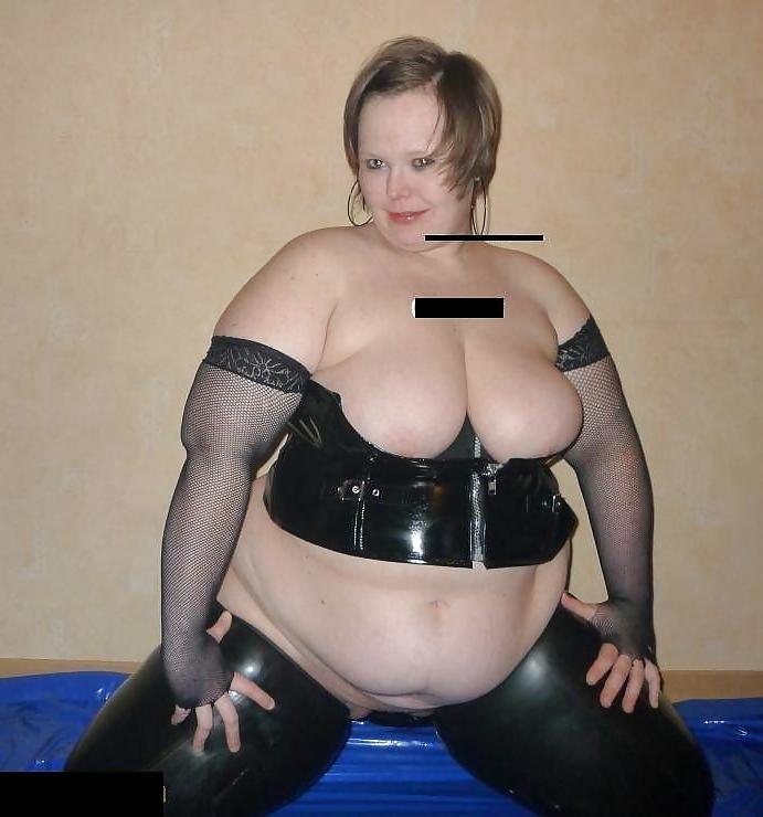 10P Leather-Latex-PVC: Skin Tight #49