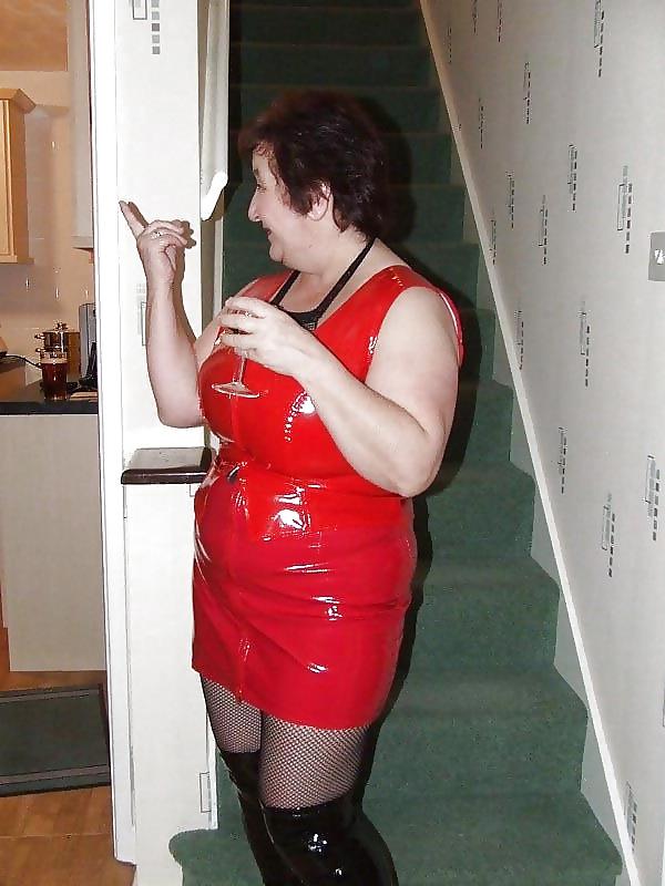 10P Leather-Latex-PVC: Skin Tight #37