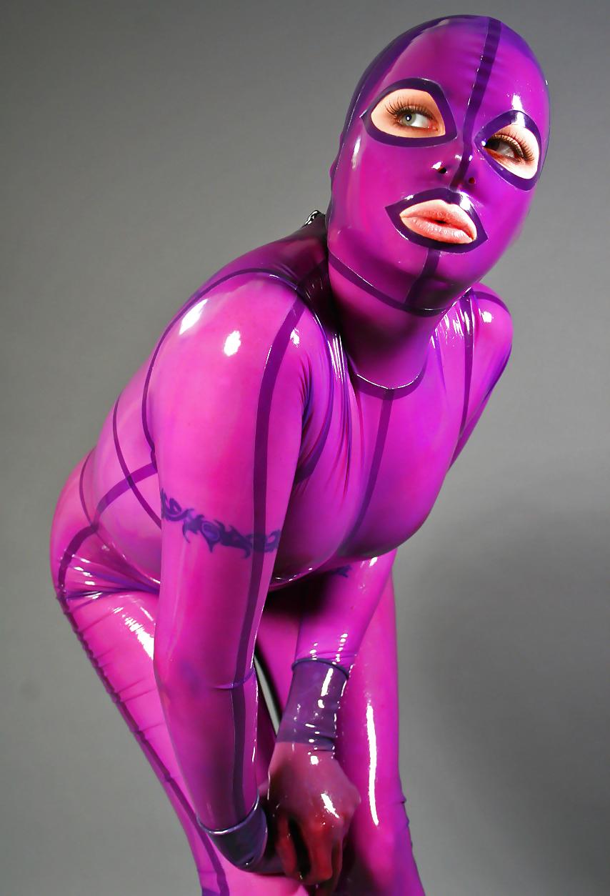 15P Leather-Latex-PVC: Skin Tight #18
