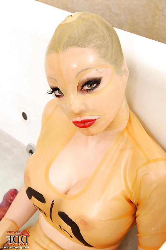 11P Leather-Latex-PVC: Skin Tight #29