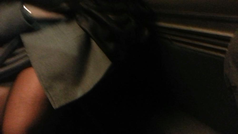 6P Spy sexy teens feet and nylon in bus romanian