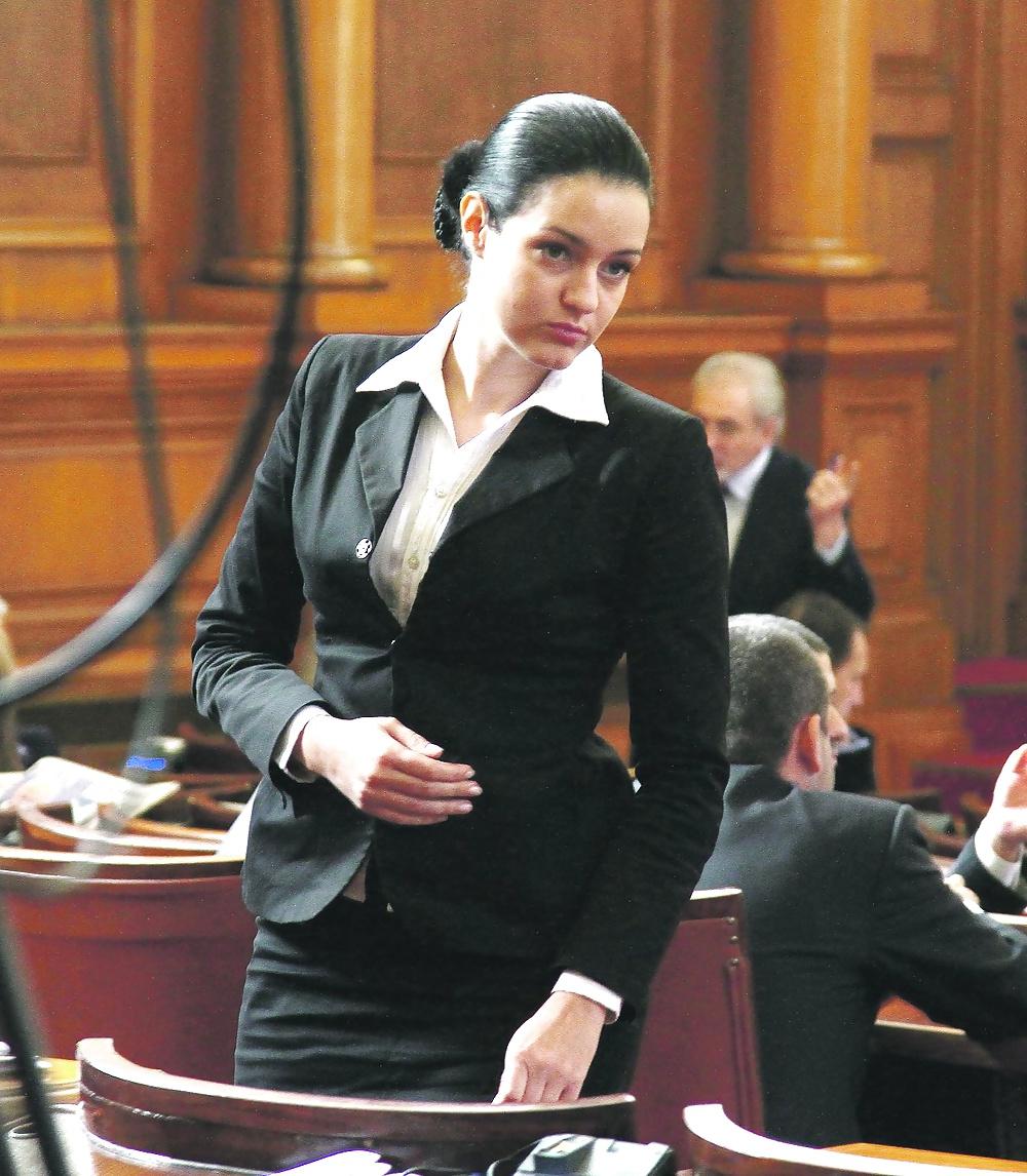 25P Mix of Bulgarian political women
