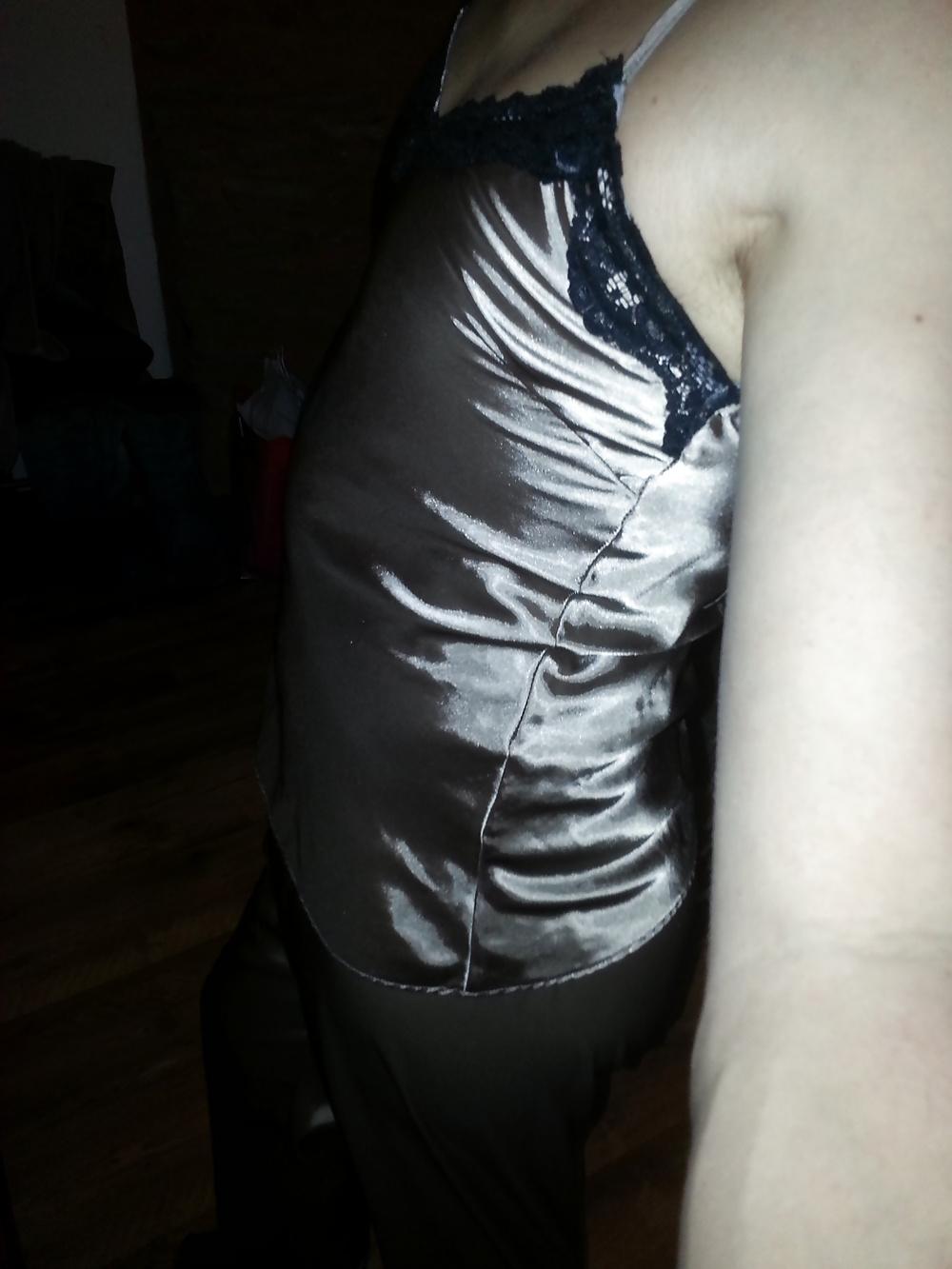 25P Ma nouvelle lingerie satin...