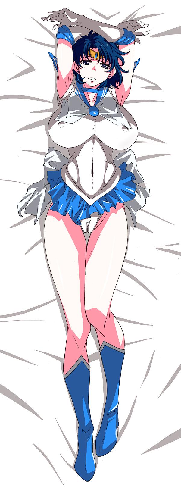 25P Sailor Bitches 
