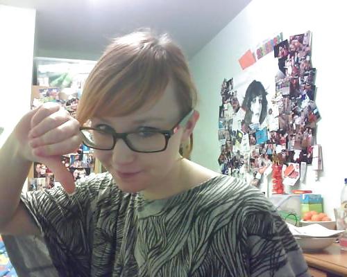 25P Redhead webcam girl