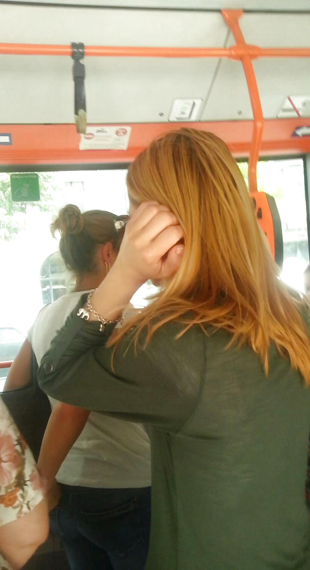 25P Spy old + young sexy women in bus romanian