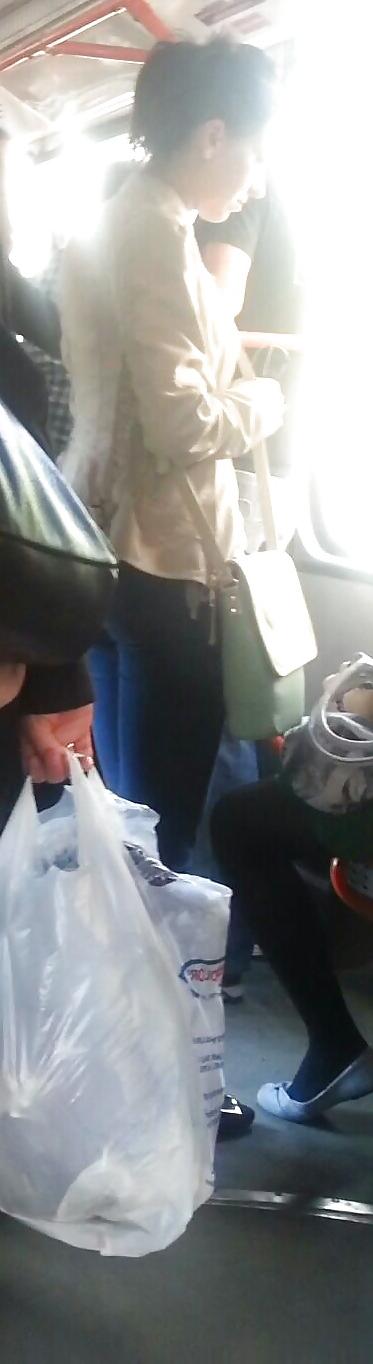 25P Spy old + young sexy women in bus romanian
