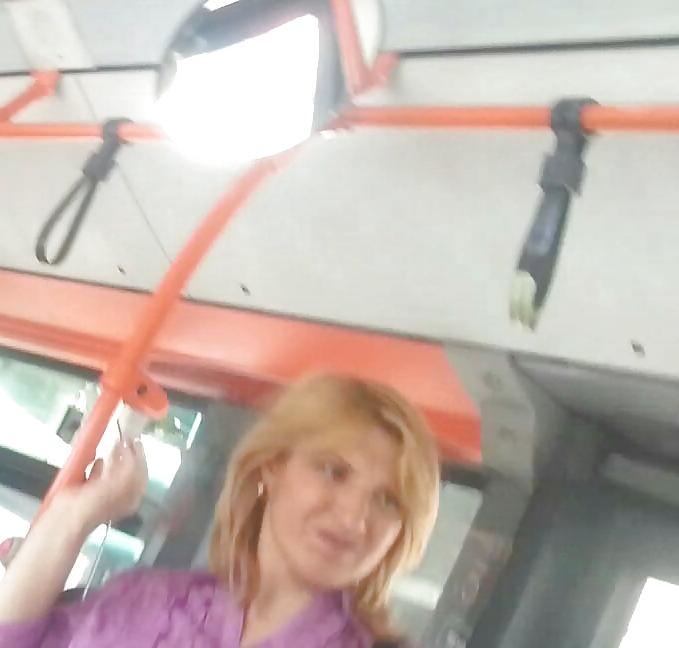 25P Spy old + young sexy women in bus romanian