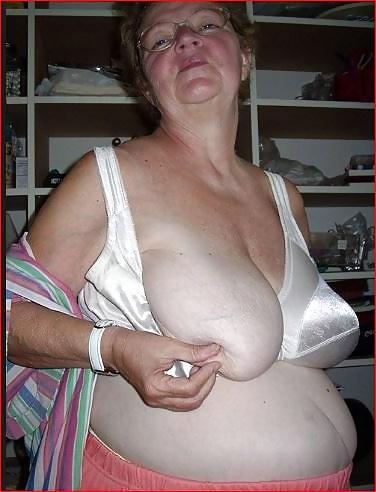 18P Saggy saggy enchants !