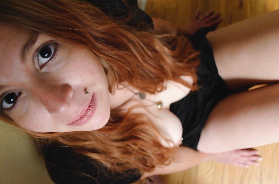16P Skype slut called Lissy snapshots