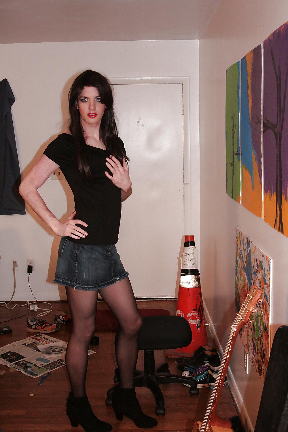 25P Russian fembois and CD 4