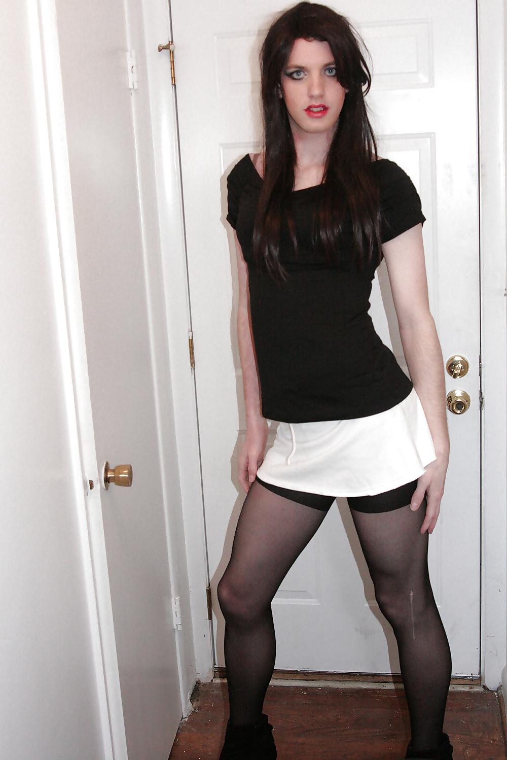 25P Russian fembois and CD 4