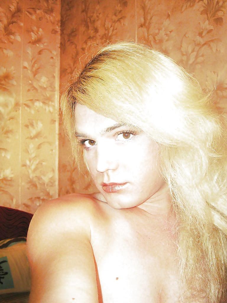 25P Russian fembois and CD 4
