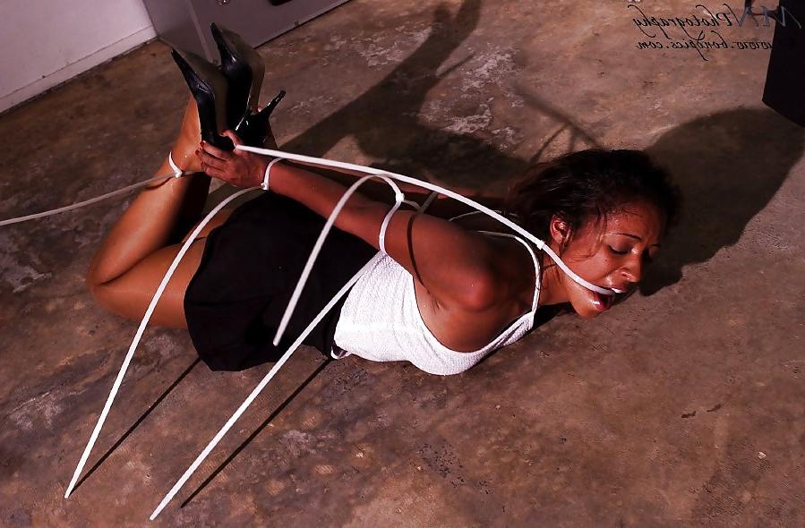 25P SUBMISSIVE WIFE LOVES BDSM PART 6