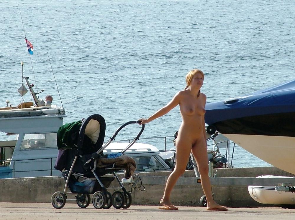 25P Nudist and Naturisten XXVI