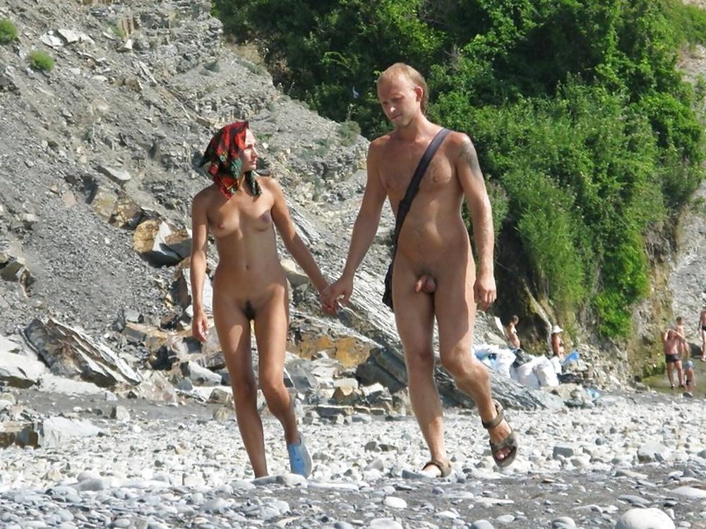 25P Nudist and Naturisten XXVIII