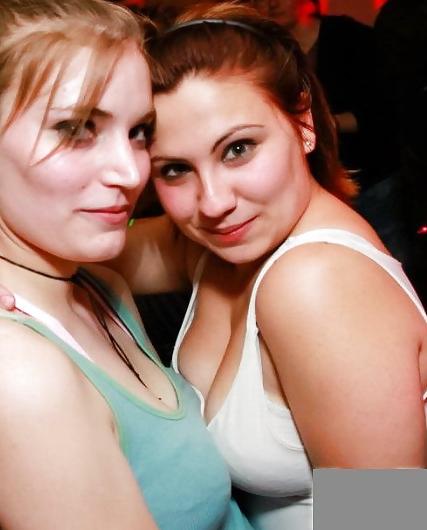 5P Busty partygirls from the clubs 002