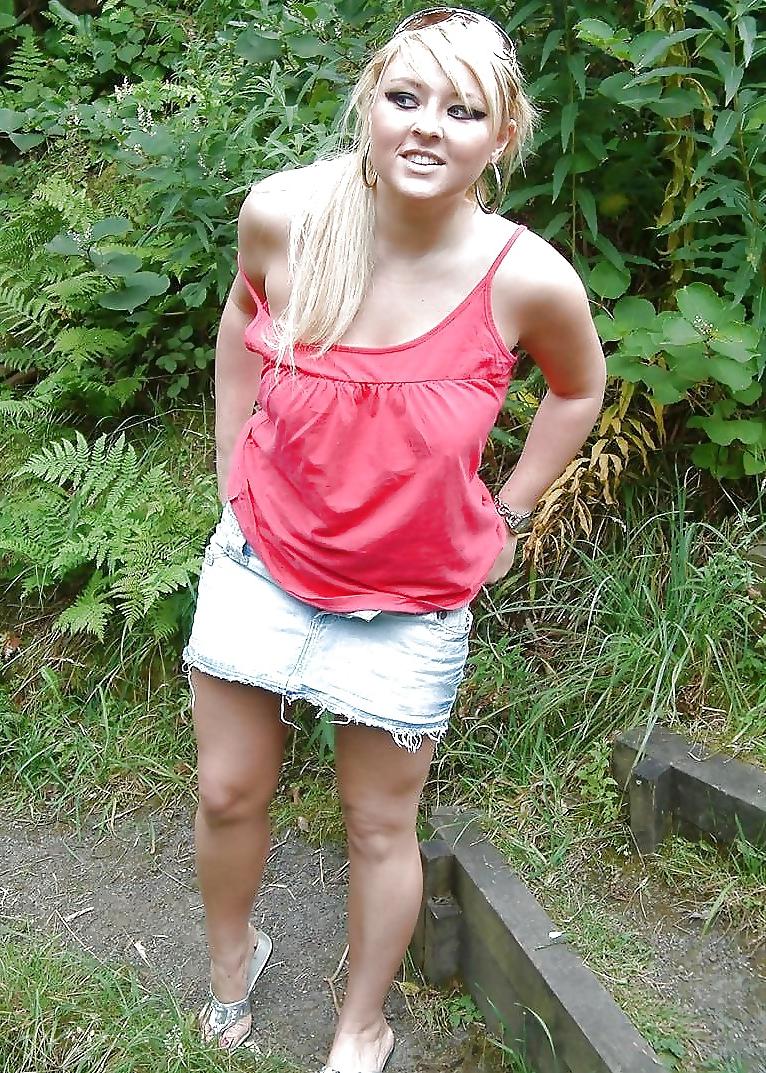 17P Chubby blonde teen flashing
