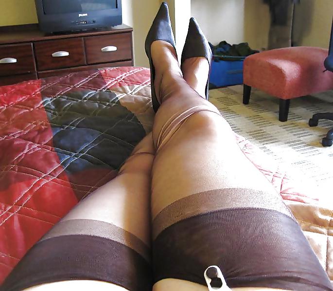 25P NYLONS!!!