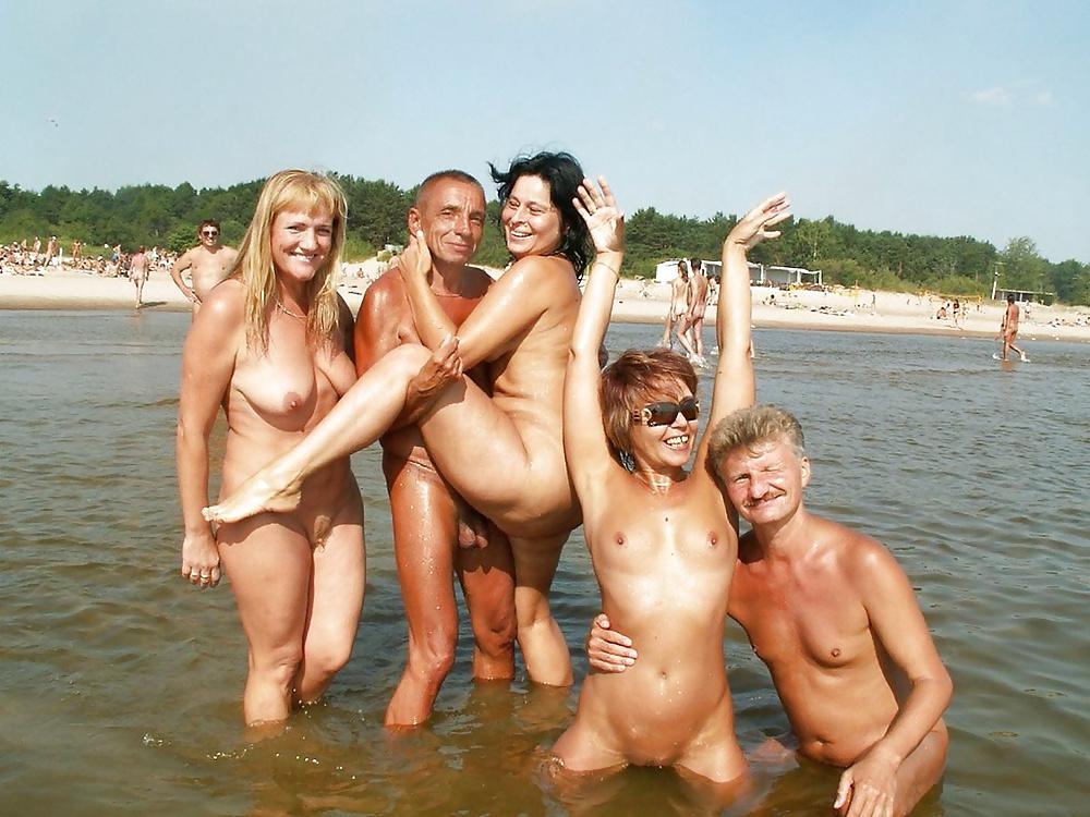 25P Nudist and Naturisten XXIX