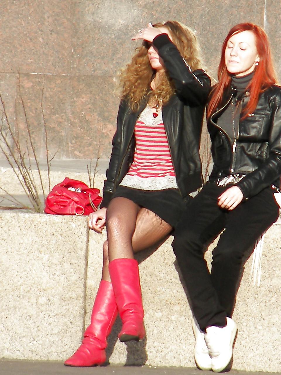 25P Nylon upskirt - STREET VIEW 11