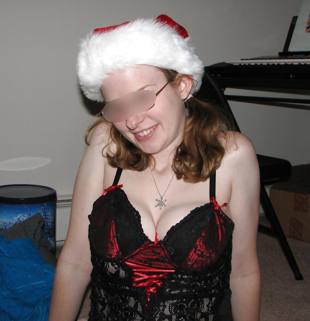 25P Christmas Pictures, My wife in lingerie