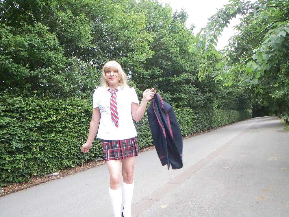 14P School girl julie