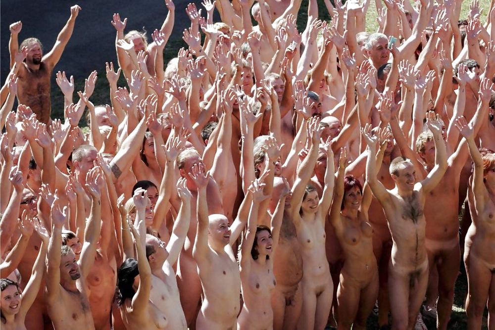 25P Nudist and Naturisten XXXI