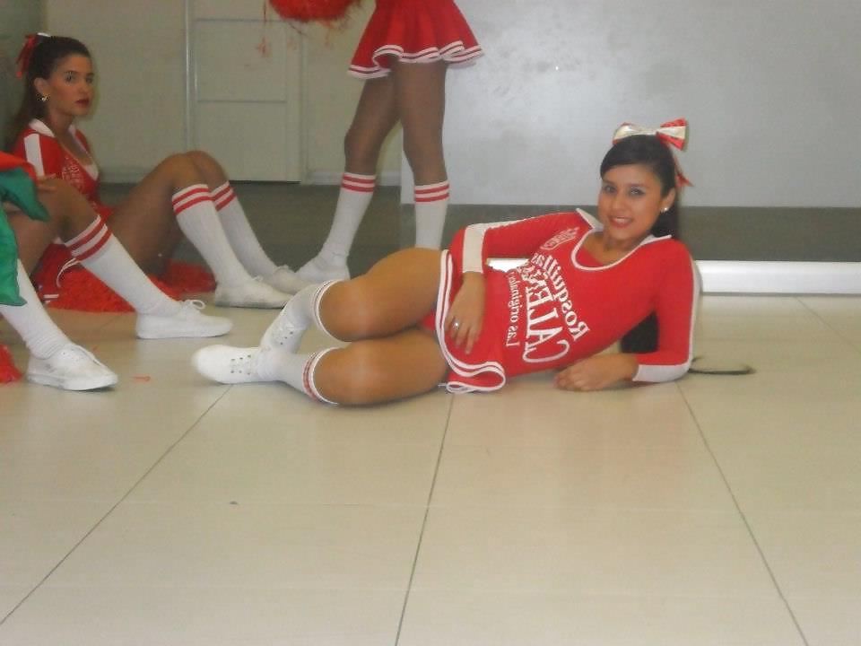 25P Colegialas latinas y traviesas