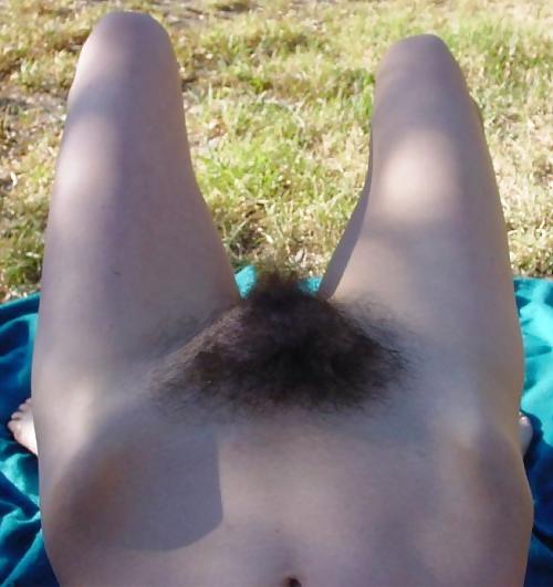 25P Hairy Pussy Saggy Tits