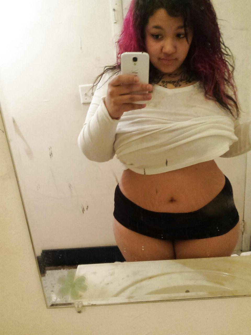 10P Latina Women: Selfies Vol 3