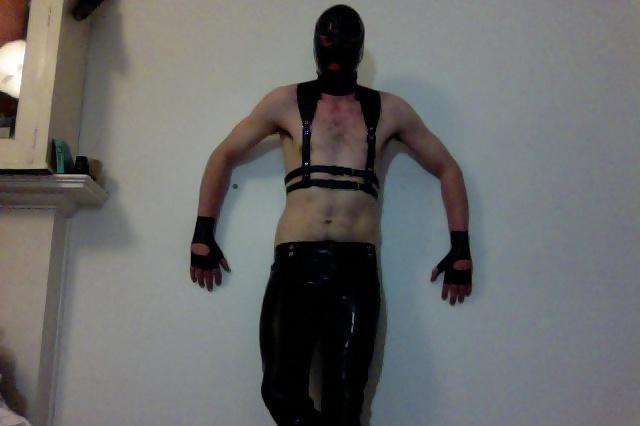 10P Latex boy fun