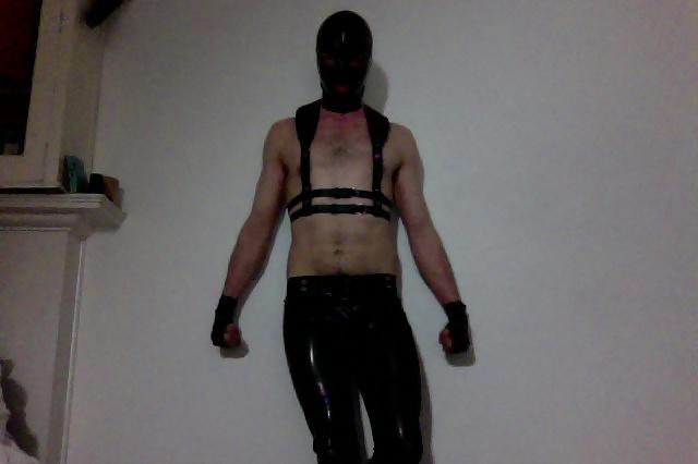 10P Latex boy fun