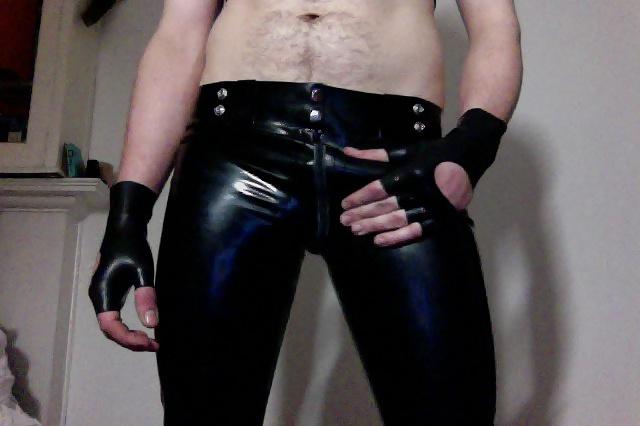 10P Latex boy fun