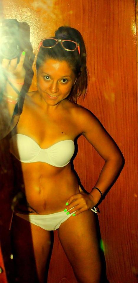 20P Bulgarian girls Meri Sladkata Targovishte city