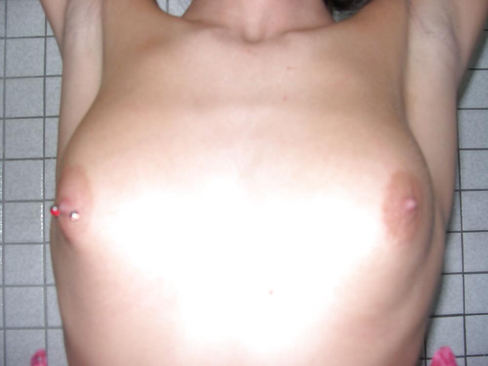 20P Flashing Babes At Club!