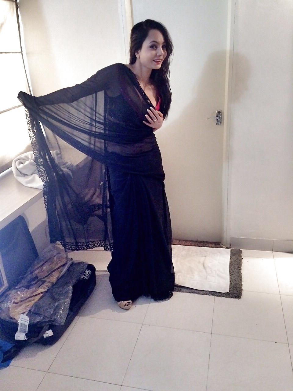 14P Indian escorts bangalore